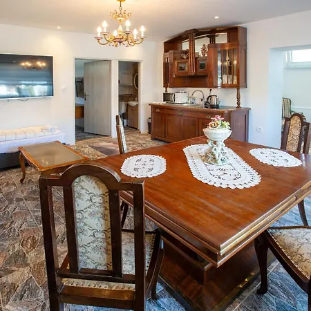 Vintage A101 Apartmán Tomasikovo